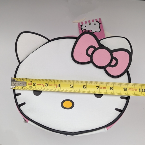 NWT Hello Kitty Face/Round Shaped Insulated Lunch/Snack Box/Bag/Pail/Tote - Picture 7 of 16